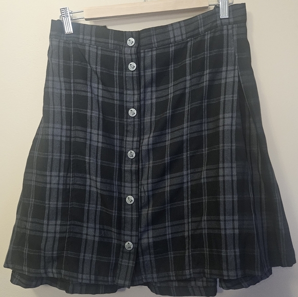Harry Potter Women's Size 24 Plaid Skirt Front Snaps - Picture 1 of 5